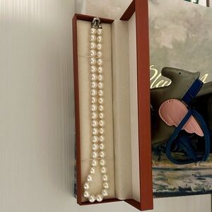 Elegant 8-9mm cultured freshwater Pearl Necklace